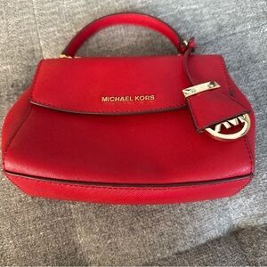 Michael Kors Nwt Scarlet Mini Bag crossbody never used!!
